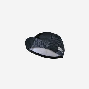 Casquette noire de vélo